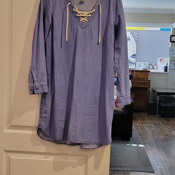 Old Navy Dresses & Skirts - WOMENS DRESS Denim